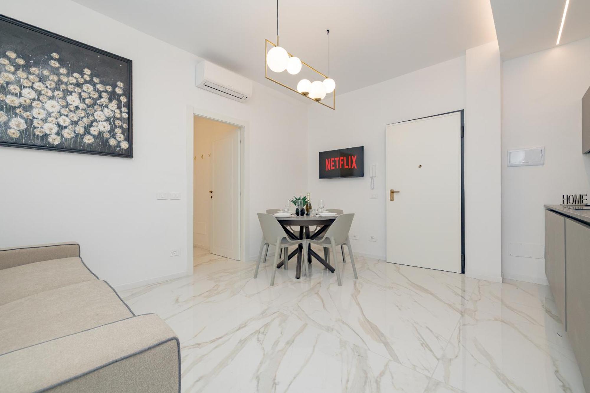 1co4 - Duomo - Luxurious And - * Milan