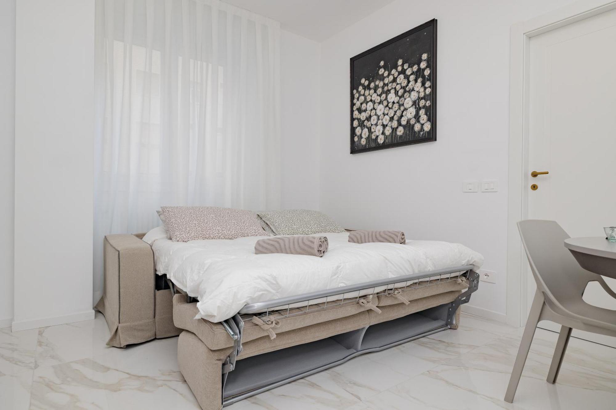 1co4 - Duomo - Luxurious And - Milan