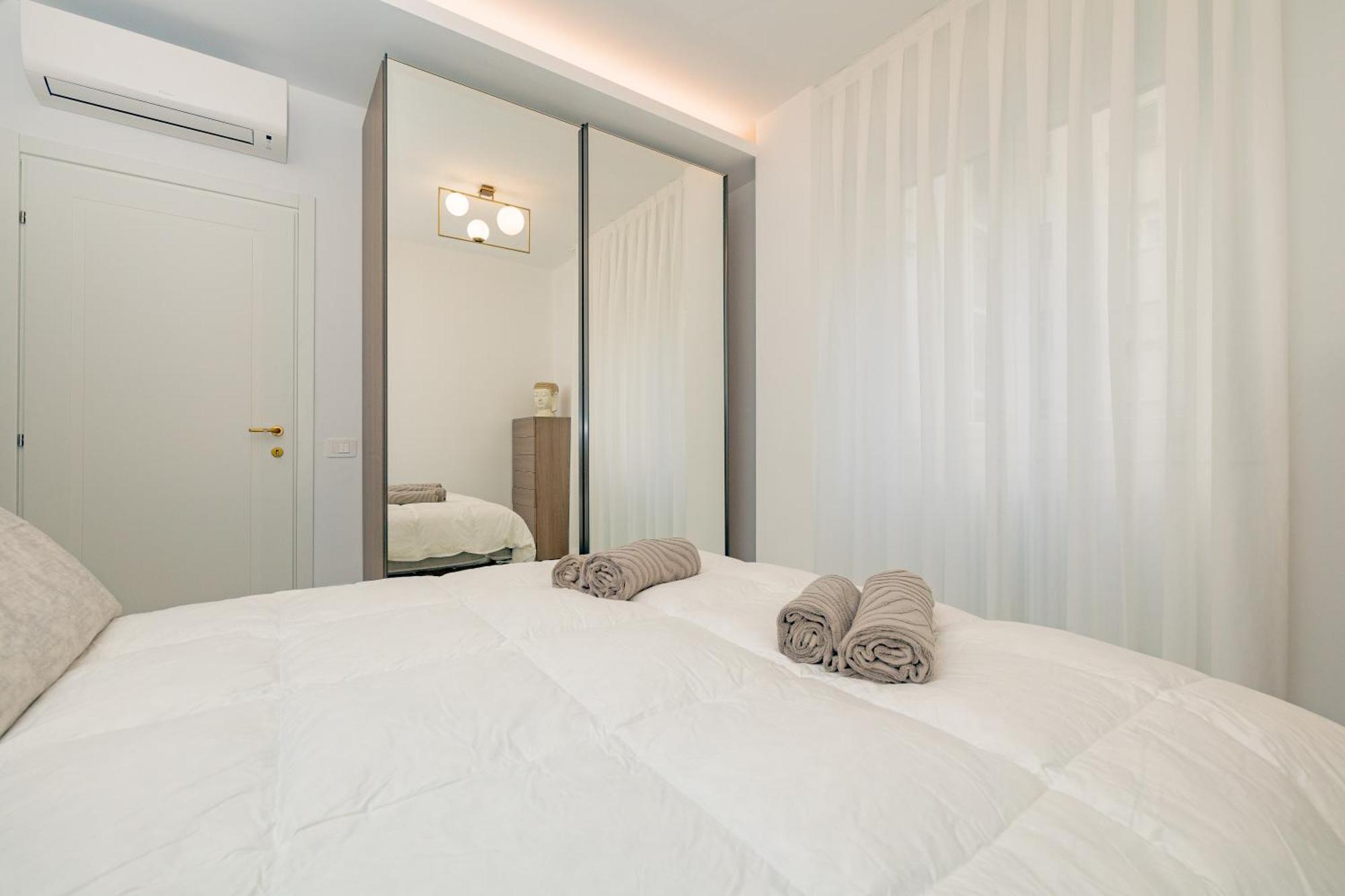 1co4 - Duomo - Luxurious And -